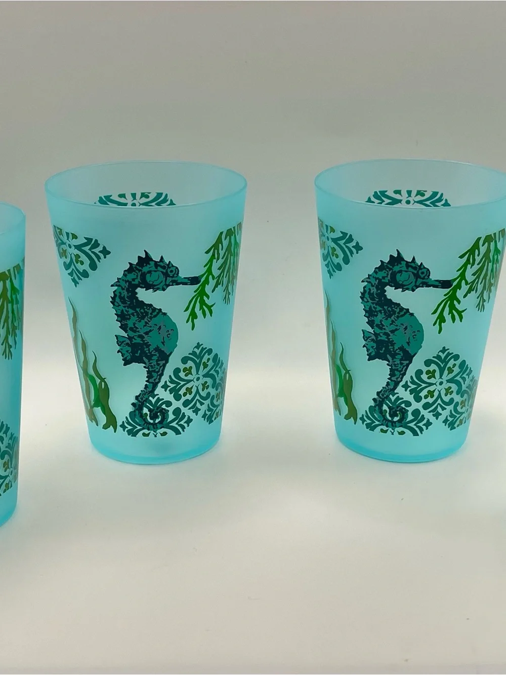 Vintage 80s Seahorse Acrylic Ice Bucket and Tumbler Set - Turquoise